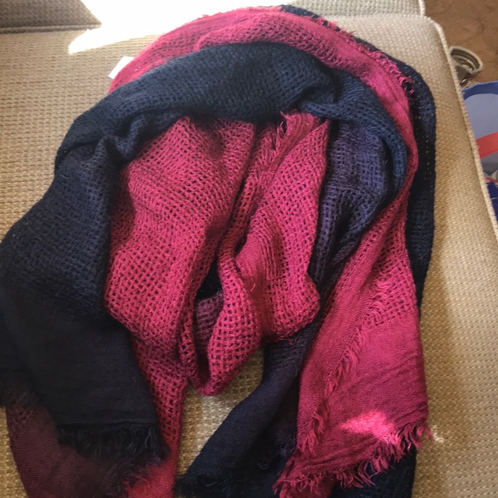 Mossimo dip dyed scarf